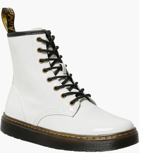 Dr.Martens Zavala 8 eyelet boot.